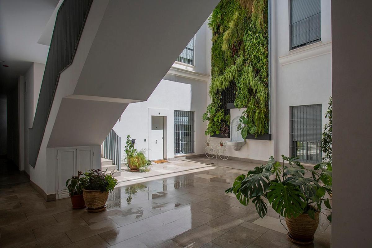 Private & Pool Goyeneta Sevilla Urban Apartment Zewnętrze zdjęcie