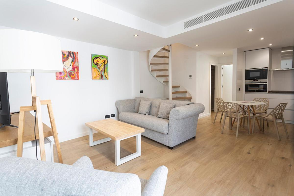 Private & Pool Goyeneta Sevilla Urban Apartment Zewnętrze zdjęcie