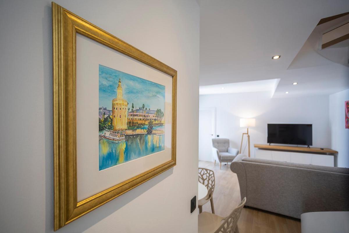 Private & Pool Goyeneta Sevilla Urban Apartment Zewnętrze zdjęcie
