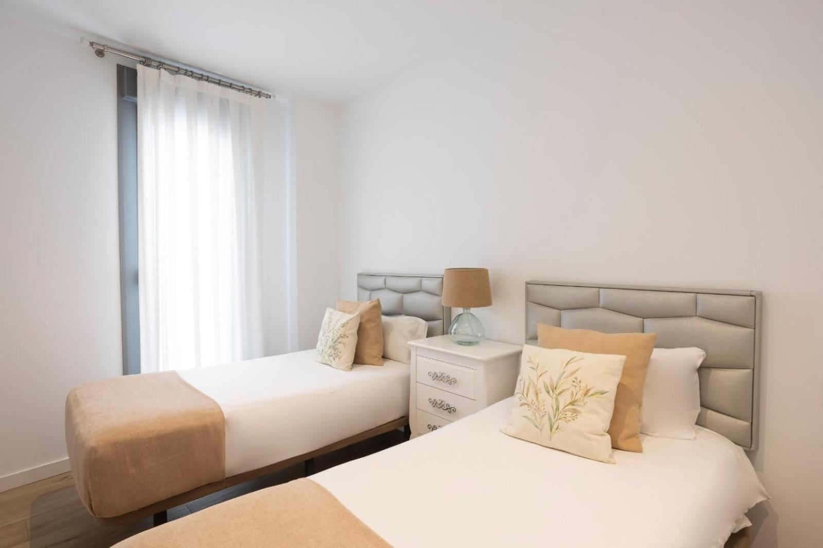 Private & Pool Goyeneta Sevilla Urban Apartment Zewnętrze zdjęcie